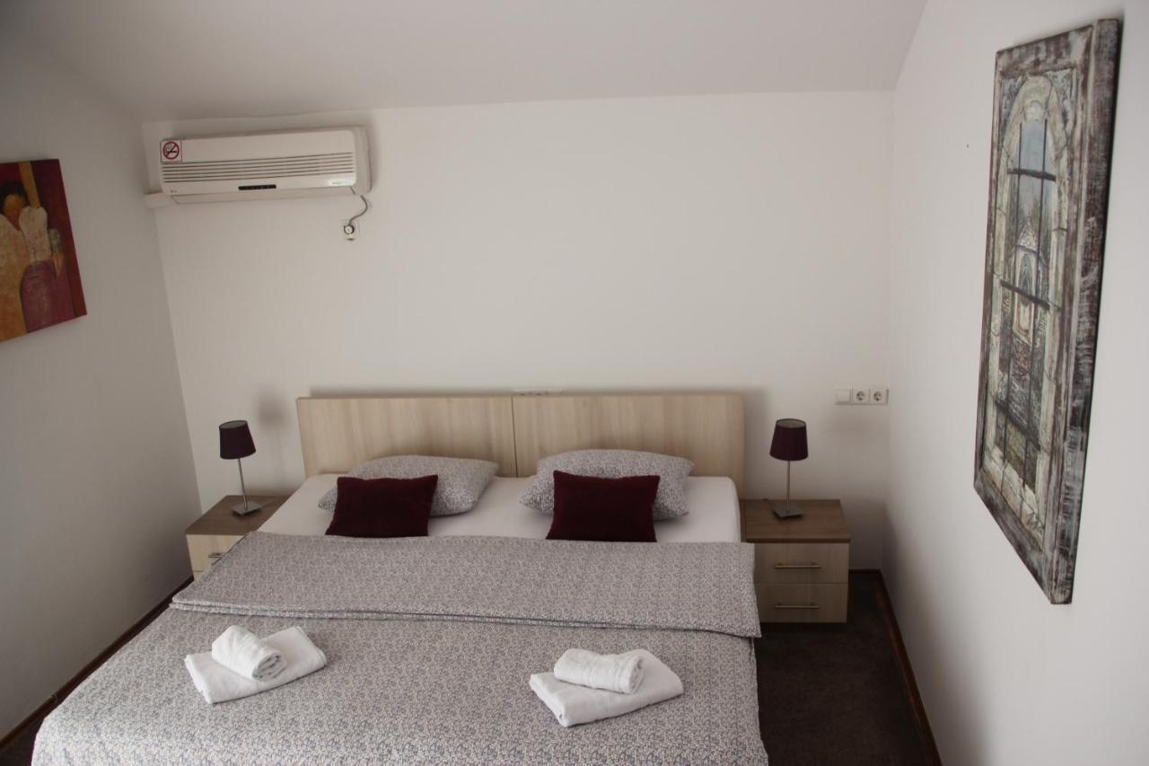 Hotel Pansion Infinity Mostar Exterior foto